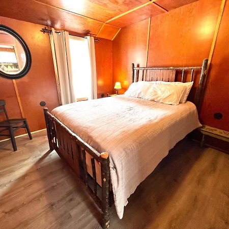 Adirondack Lake Cabins Hotel Indian Lake Esterno foto